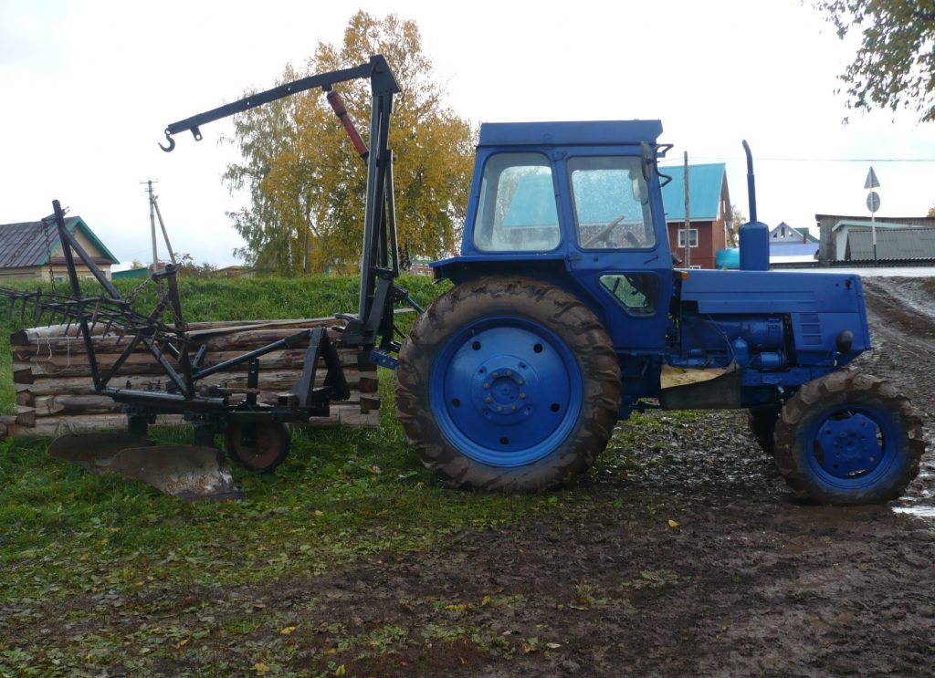 Права на трактор в Крыме Республике